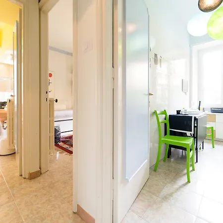 Ory's Designer Flat In San Giovanni 아파트 로마