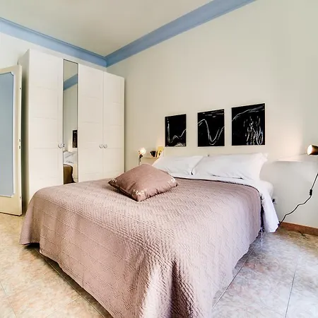 Ory's Designer Flat In San Giovanni