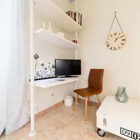 Ory's Designer Flat In San Giovanni Apartmán